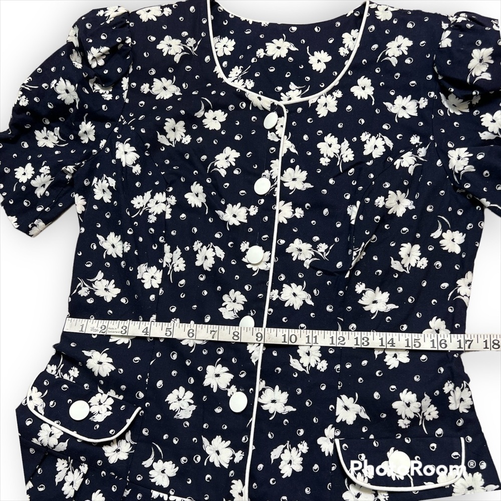 EJM ltd. Vintage 70’s-80’s floral print drop waist pliseé cotton romper, sz 12 - Picture 7 of 12